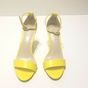 APT.9 open toe heels shoes, yellow, size 7.5
